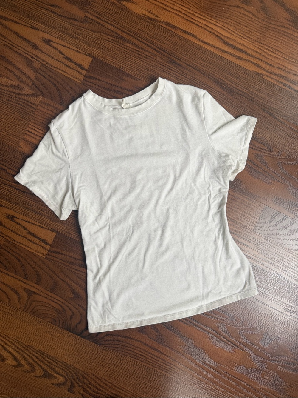 SKIMS Short Sleeve Tee in Ivory/Cream